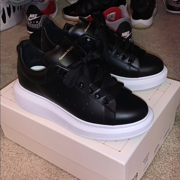 Alexander McQueen Other - Alexander mcqueens